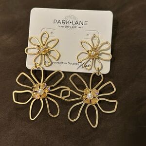 Park Lane Hampton earrings. New.